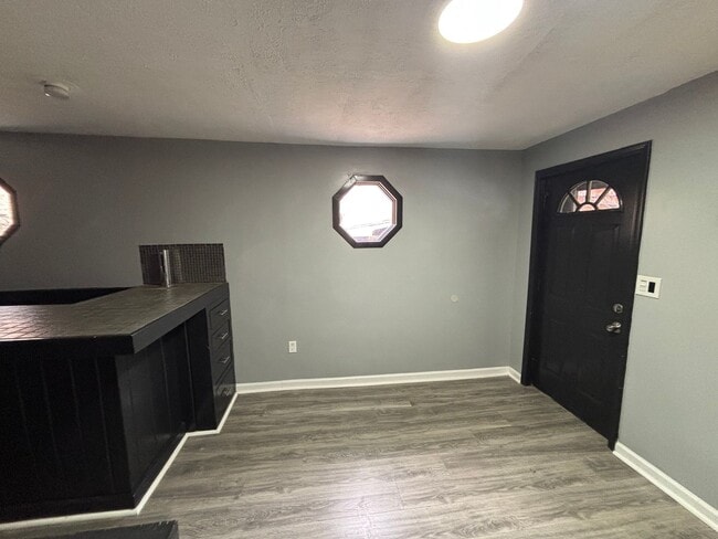 Photo - 3 bedroom 1.5 bathroom for rent in Arlington