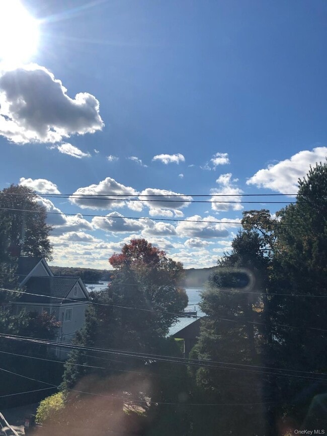 Photo - 76 Bayview Ave Unit D