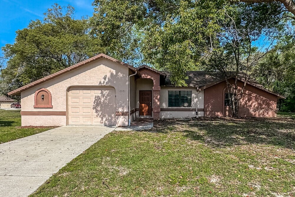 Photo - 13371 Maureen Ave Casa