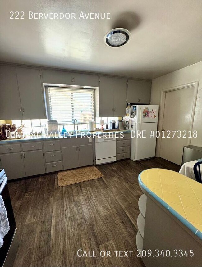 Photo - 222 Berverdor Ave