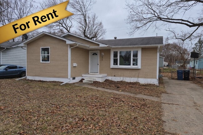 Building Photo - 2710 Eaton Pl