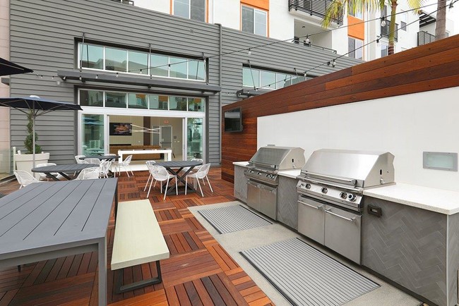 Grill & Gather