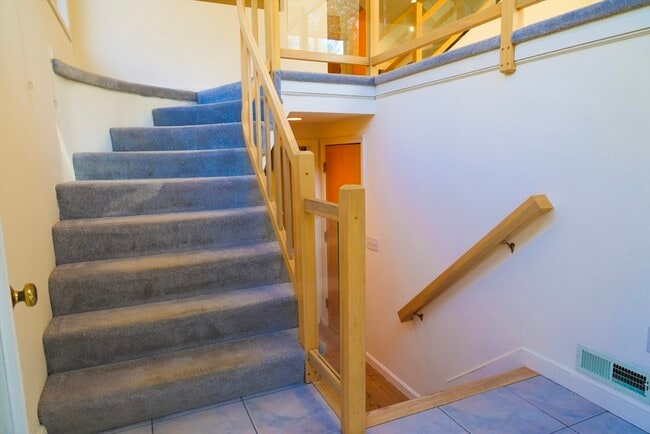 Photo - 145 Captain Eames Cir Unidad 145