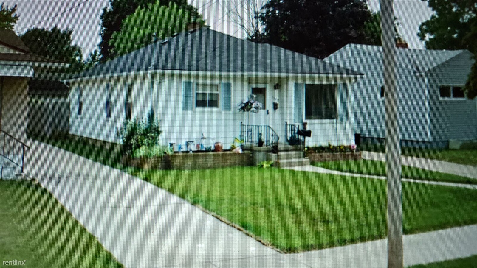 Photo - 2 br, 1 bath House - 3913 Larchmont St