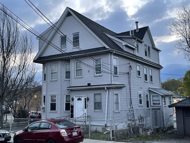 Photo - 6 Beacon St Unit 3