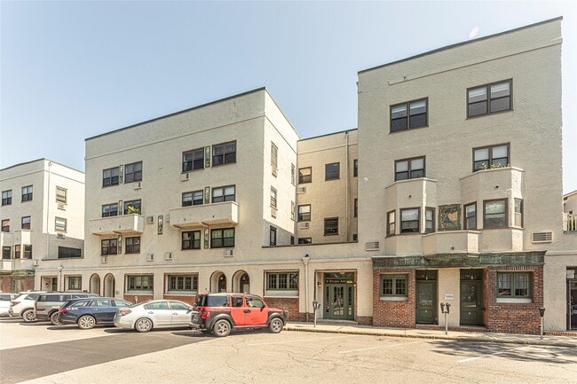 Photo - 6 Studio Arcade Apartment Unit 4H