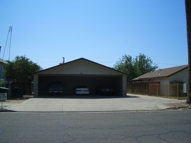 Building Photo - 141 S B St Unit D