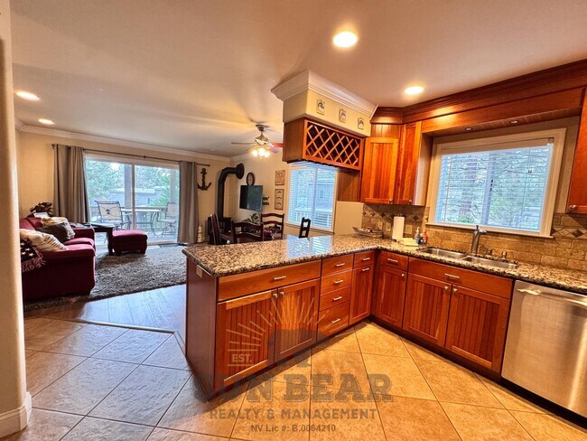 Photo - 2 Bedroom Furnished Condo in Incline w Carport (IM8)