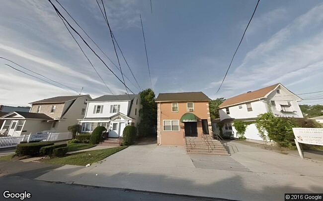 Building Photo - 138-72 Francis Lewis Blvd