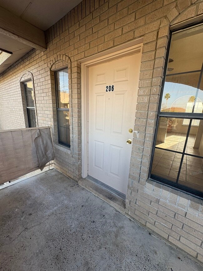 Photo - 4419 Springfield Ave Unit 206