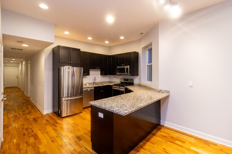 Photo - 6136 S Ingleside Ave