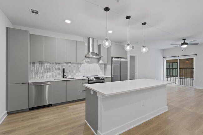 Photo - 2500 Longview St Townhome