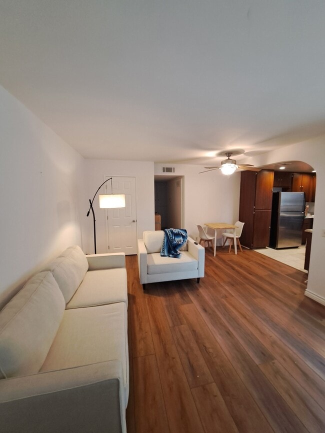 Building Photo - 2905 Deacon St Unit 26 Rental