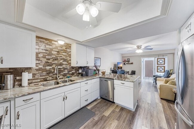 Photo - 402 Bristle Cone Ln