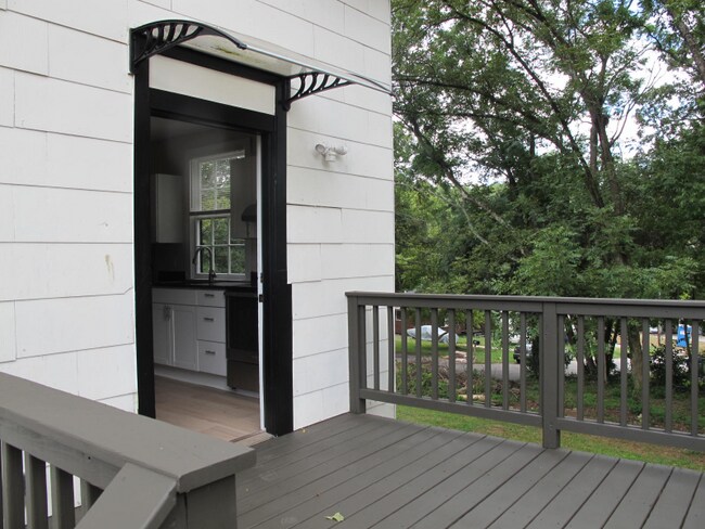 Photo - 1915 Browns Mill Rd SE Unit B