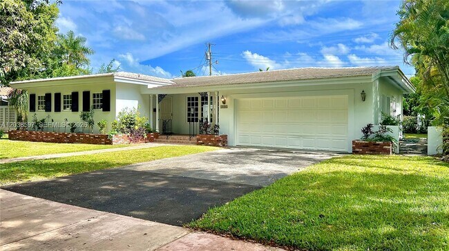 Photo - 1506 Delgado Ave