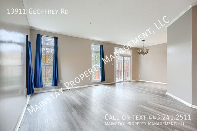 Photo - 13911 Geoffrey Rd
