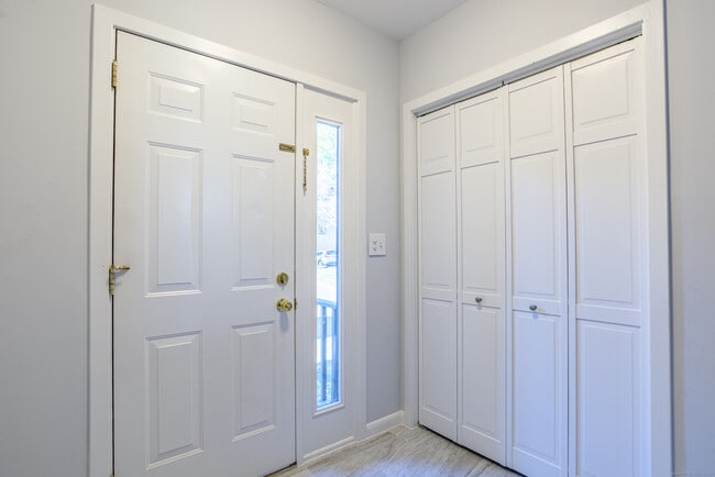 Photo - 84 Stillmeadow Cir Unidad 84