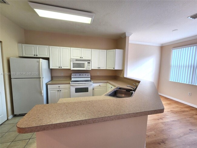 Photo - 4602 SW 160th Ave Unit 524