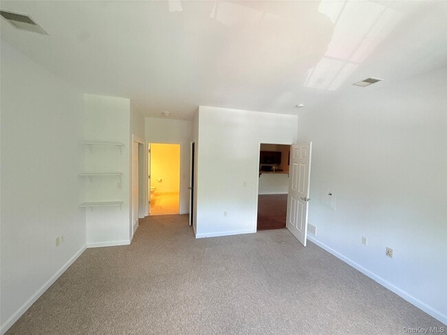 Photo - 935 Tower Ridge Cir