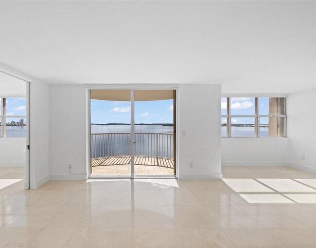 Photo - 1420 Brickell Bay Dr Condo Unit 1001