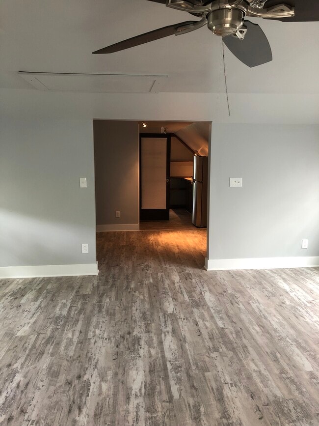 Photo - 1835 Lee Rd