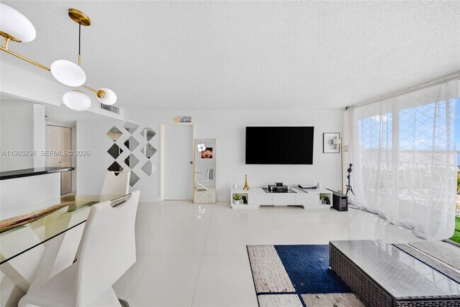 Photo - 7601 E Treasure Dr Unit 2302