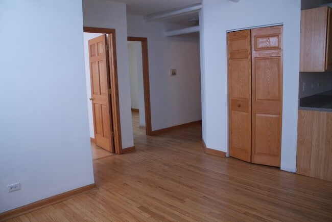 833 Dobson St Unit Garden