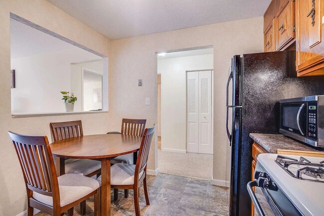 Photo - Manchester NH Unit 33