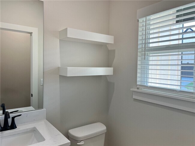 Photo - 1715 Cuppett Cir