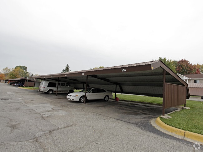 Estacionamiento cubierto - Saravilla Apartments