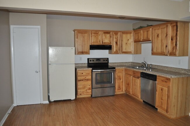 Photo - Move-In Ready! Unit C
