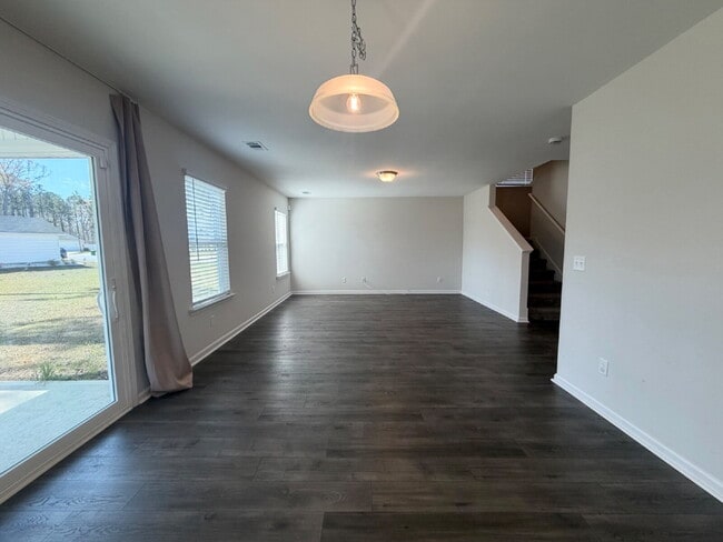 Photo - Four Bedroom Home in Heritage New Riverside!