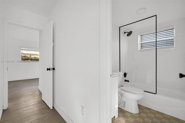 Photo - 8295 NE Miami Ct Unit 3