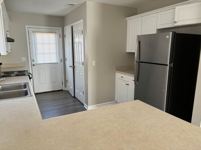 Photo - Duplex for rent - Section 8