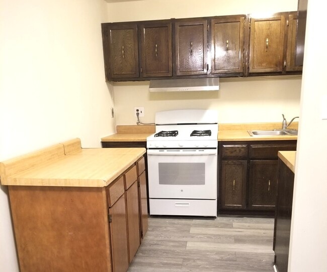 Photo - 928 Jonathon Ct Unit 202