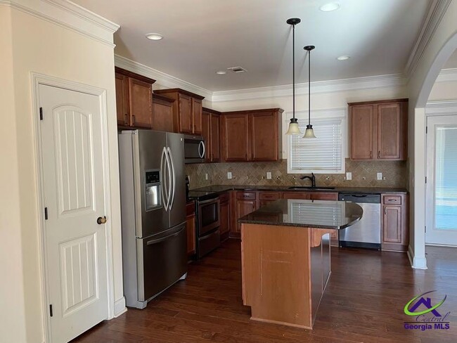 Photo - 121 Regency Ct