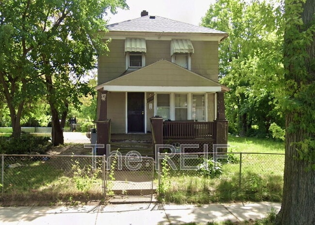 Building Photo - 15906 Alden St