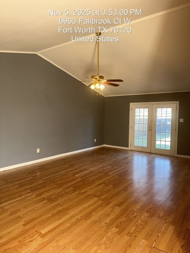 Photo - 6963 Fallbrook Ct W