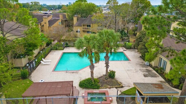 Building Photo - 3502 Ocee St Unit 3502