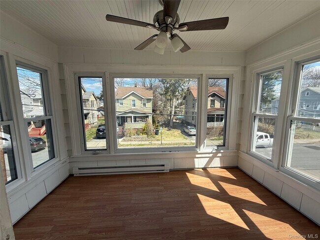 Photo - 11 Knapp Ave Unit 2