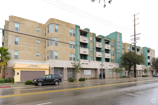 Photo - Jefferson Park Terrace