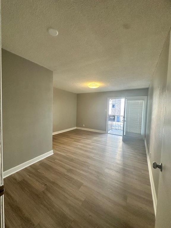 Photo - 2520 Longview St Unidad 405