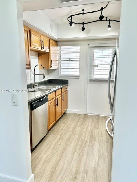 Photo - 2431 SW 82nd Ave Unidad 204