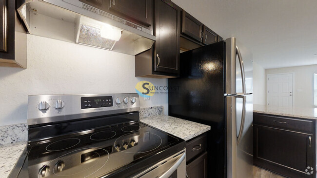 Building Photo - Gorgeous 2 BR/2 BA Apartment Home is Ready... Unit 3