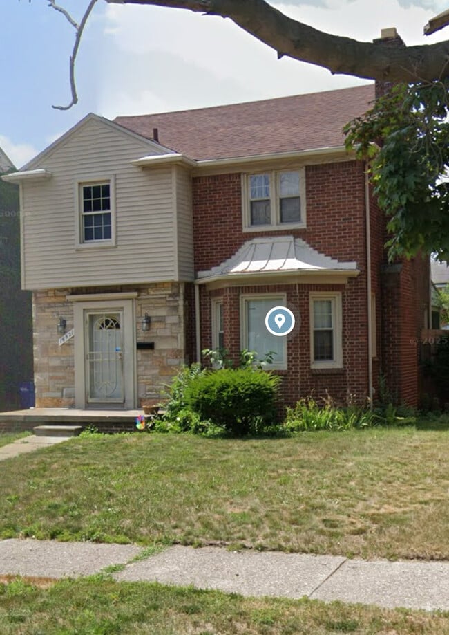 Building Photo - 16821 Strathmoor St Rental
