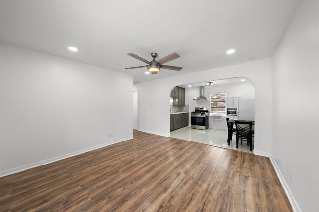 Photo - 5810 Michaux St Unidad 5810