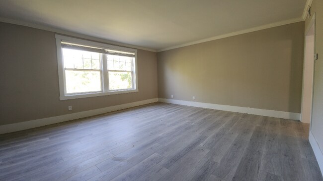 Photo - 813 Westwood Dr Unit 1st floor