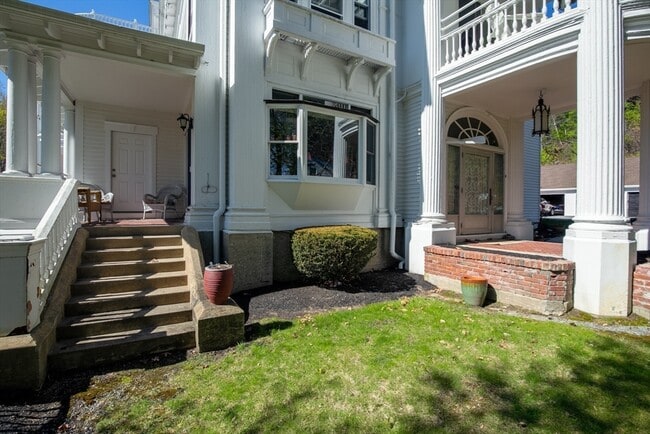 Photo - 1041 Great Pond Rd Unidad 4