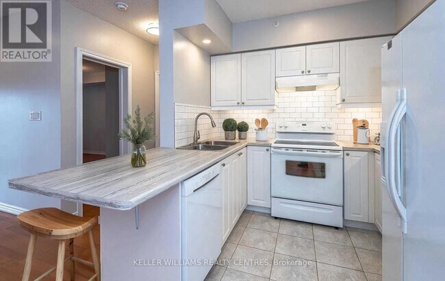 Photo - 41 Ferndale Dr S Unité 309